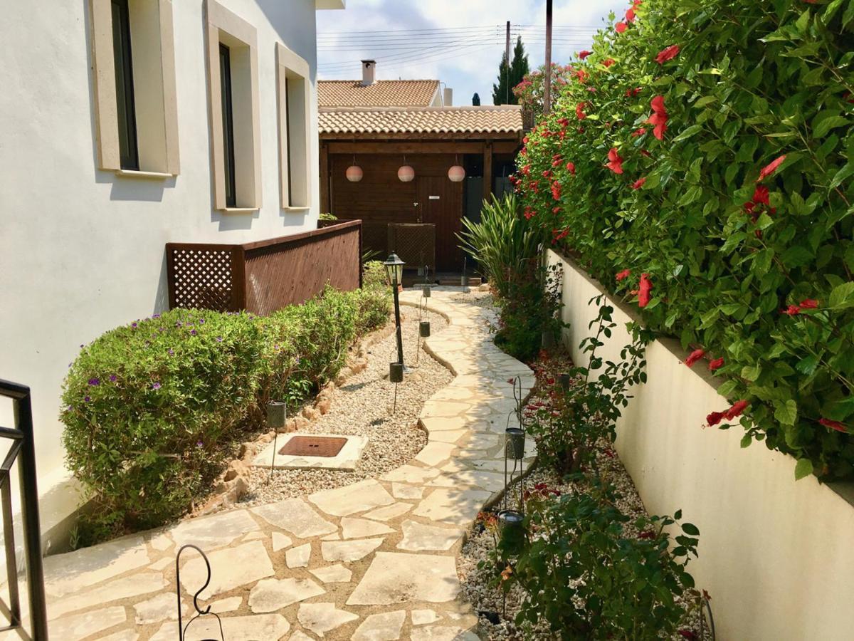 Villa Panorama - Stunning Views In Villa With Hot Tub, Pool, Garden Kouklia Exterior foto