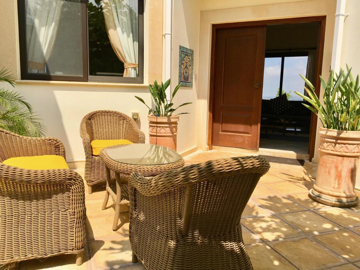Villa Panorama - Stunning Views In Villa With Hot Tub, Pool, Garden Kouklia Exterior foto