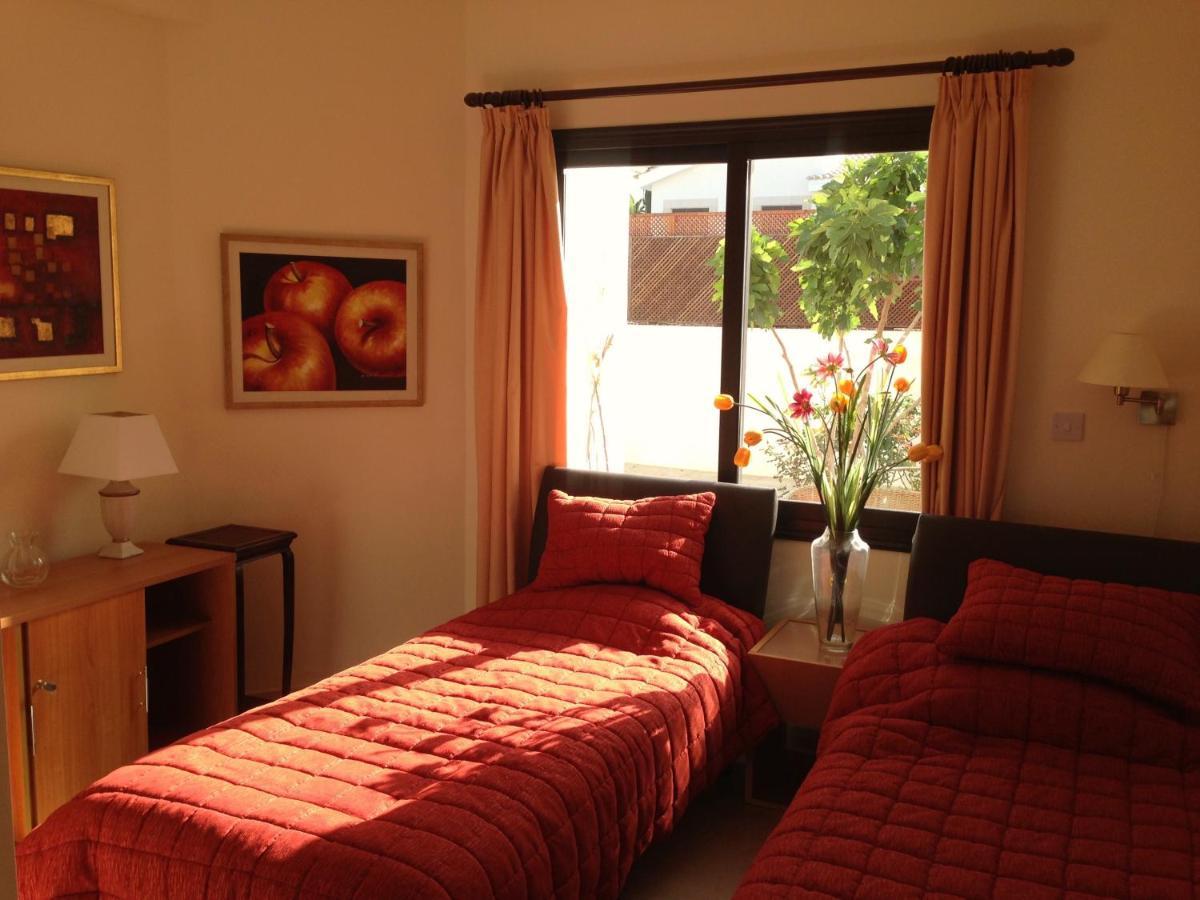 Villa Panorama - Stunning Views In Villa With Hot Tub, Pool, Garden Kouklia Exterior foto