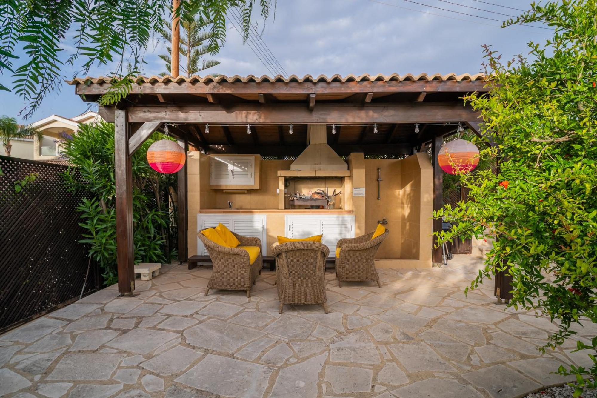 Villa Panorama - Stunning Views In Villa With Hot Tub, Pool, Garden Kouklia Exterior foto